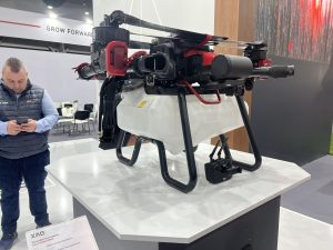 Младите таланти в областта на научните технологии движат възхода на Шанхай като глобален център за иновации