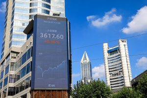 Железопътната линия Qinghai-Xizang достига крайъгълен камък от 100 милиона тона товари