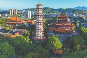 Китай укрепва енергийната сигурност с нарастването на рисковете