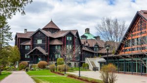 Емблематичният канадски хотел на Evergrande ще бъде продаден след фалит