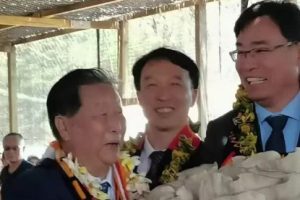 Глобални лидери засаждат Juncao като символ на връзките с Китай