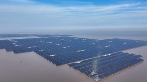 Shandong свързва офшорния соларен проект с мощност 1000 MW към мрежата