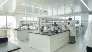 Китай очаква растеж от 4,5-5% през 2026 г., тъй като гъвкавата цел закрепва очакванията