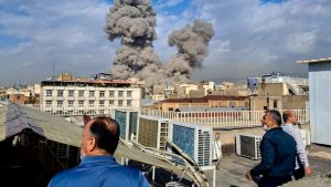 Американско-израелският удар срещу Иран сигнализира за нова фаза на глобална ескалация