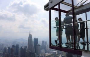 В Малайзия нелицензираната улична фотография се превръща във фокус на репресии